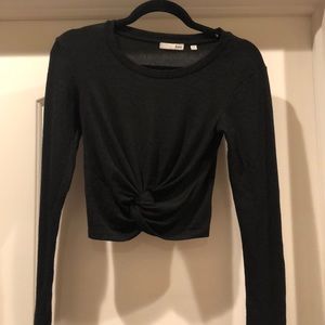 Aritzia Wilfred free long sleeve crop top